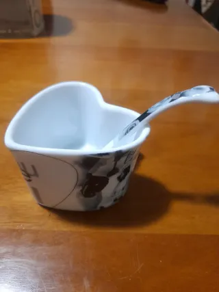 Coppia tazzine a forma di cuore "I love you"