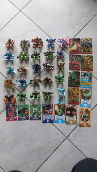 Gormiti: Personaggi e Carte