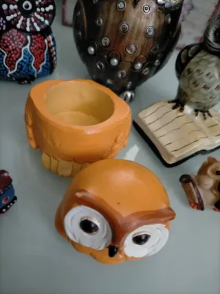 Lote de figuras de búhos decorativos