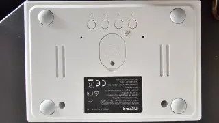 Despertador Carga Inalámbrica y Temperatura