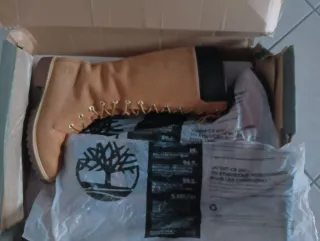 Anfibi Timberland donna beige/marrone