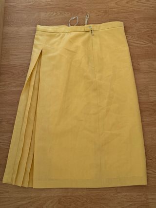 Falda Midi Reldan Plisada Lateral Amarilla