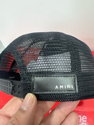 Gorra Amiri Trucker Logo Negro Blanco