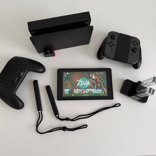 Nintendo Switch CFW + Mando + Base Carga