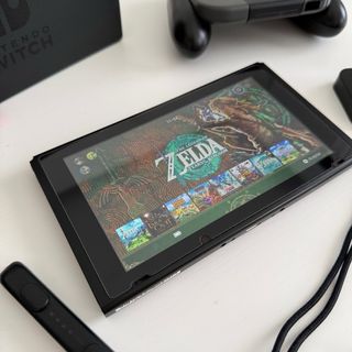 Nintendo Switch CFW + Mando + Base Carga