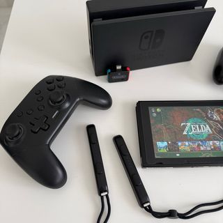 Nintendo Switch CFW + Mando + Base Carga