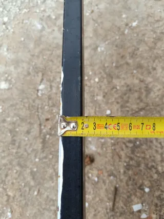 Puerta de reja de hierro macizo