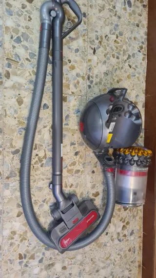 Aspirapolvere Dyson Cinetic Big Ball Absolute 2