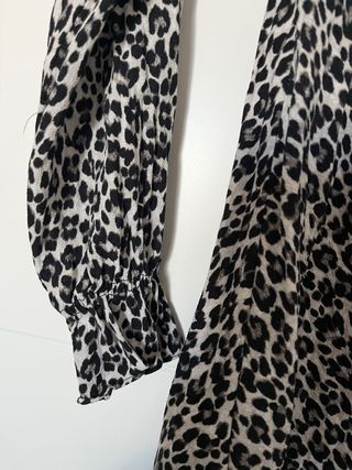 Vestido Leopardo Zara Talla S