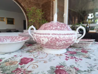 Vajilla Inglesa The Hunter 1982