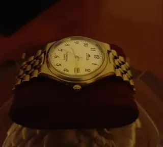 Reloj Lotus Años 90 Plata y Blanco