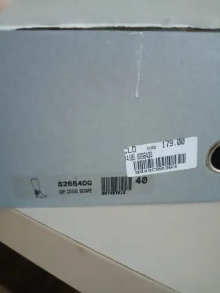 Stivali camoscio beige