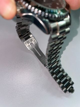 Correa de reloj plateada