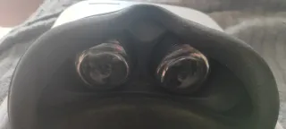 Casco VR Meta Quest 2 con controli