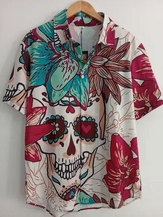 Camisa Hawaiana Calaveras Multicolor