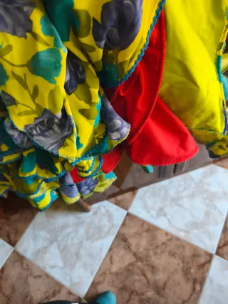 Falda flamenca con volantes
