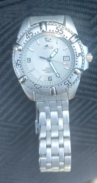 Reloj Lotus Acero Inoxidable Sumergible 100m