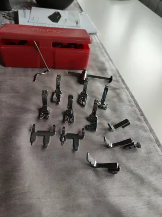 Accesorios Máquina Coser Caja