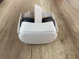 Meta Quest 2 (Oculus 2)