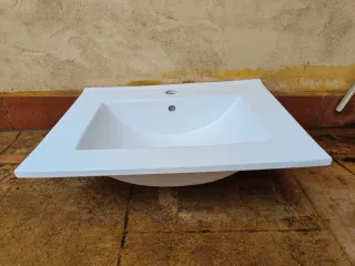 Lavabo de porcelana blanco