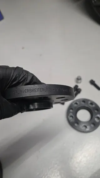 Separadores H&R 15mm Audi B55668-15