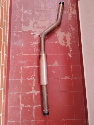 Silenciador intermedio