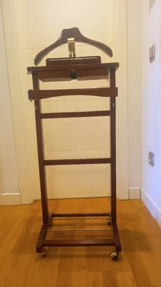 Galán de noche madera de caoba