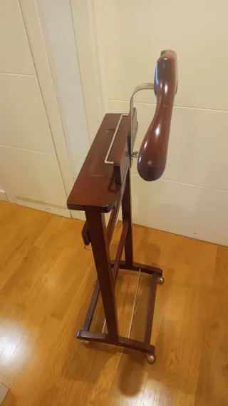 Galán de noche madera de caoba