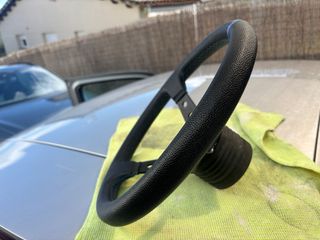 Volante OMP desplazado + piña Clio RS 197