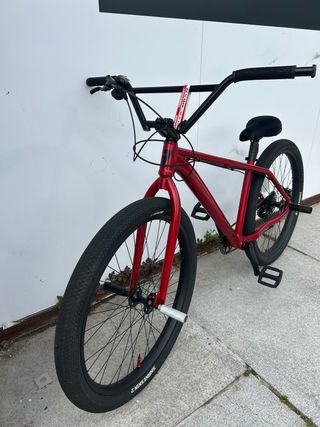 Bicicleta roja estilo BMX MAFIA CHENGA