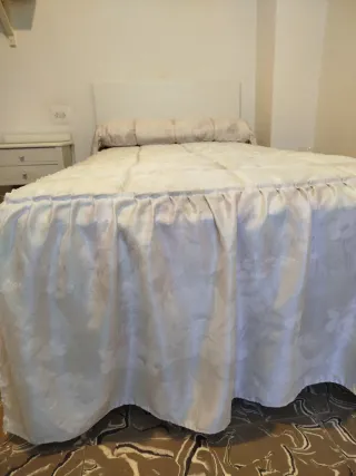 Edredón . Cama de 90 cm.El Reig Marti