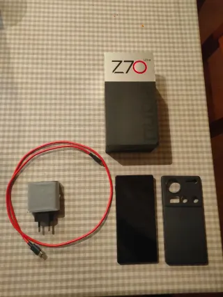 Nubia Z70 Ultra Negro
