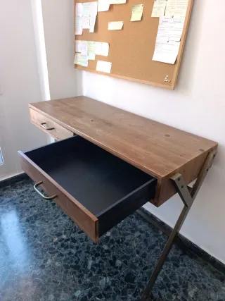 Mesa recibidor con dos cajones de madera y metal