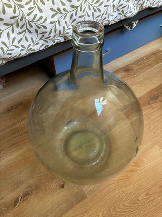 Jarrón gigante de cristal