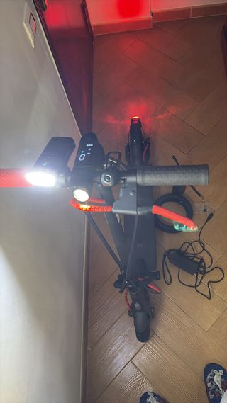 Patinete Xiaomi Pro 2 + bomba eléctrica + linterna