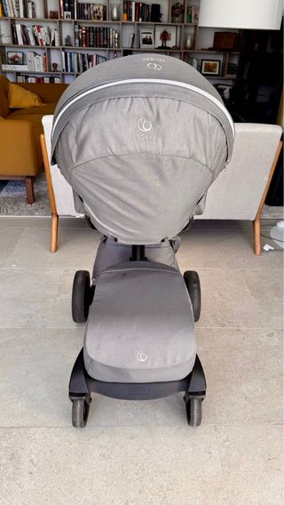 Cochecito Stokke Xplory X gris — silla + capazo +