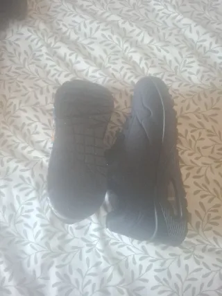 Zapatillas Skechers Negras y Multicolor