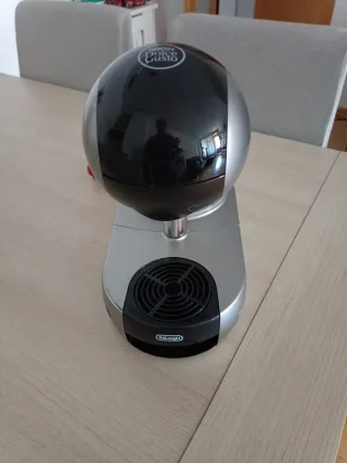 Cafetera Dolce Gusto
