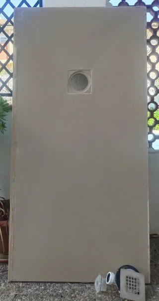 Plato de ducha de resina color moka,