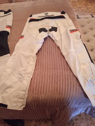 2 Pantalones Moto Verano Talla 46-48 a 40 € unidad