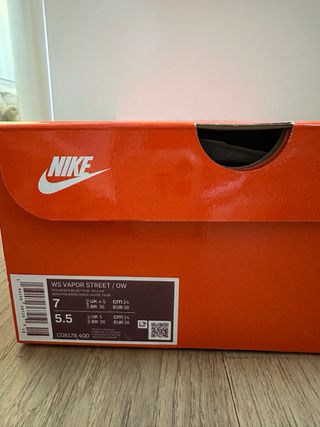 Nike WS Vapor Street