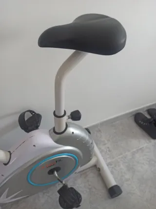 Bicicleta Estática EasyFit by Weslo