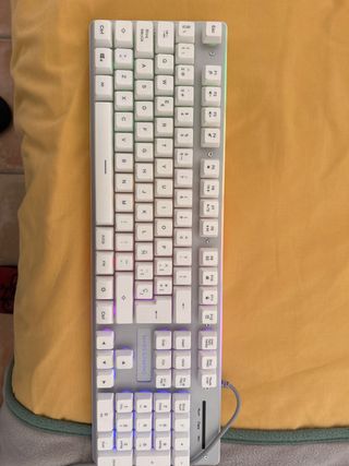 Teclado Mars Gaming con Cable