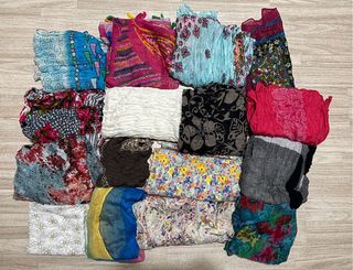 Lote 16 sciarpe/foulard da donna