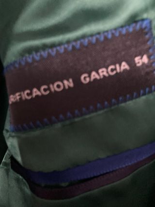Purificación García Traje Azul Marino Hombre