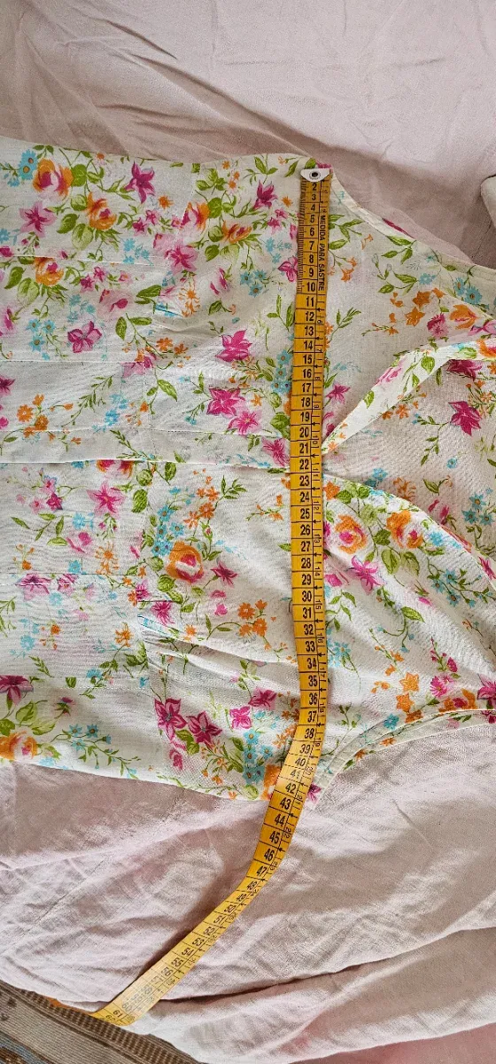 Blusa sin mangas floral