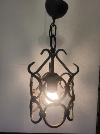 Lampada a sospensione in ferro battuto ad Anelli