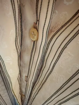 Camisa de mujer con rayas