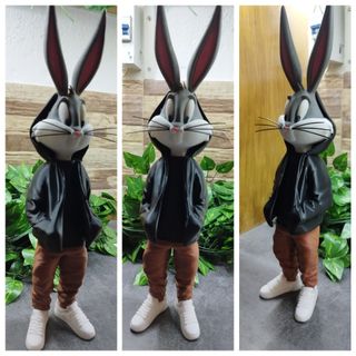 Figura Bugs Bunny Urbano