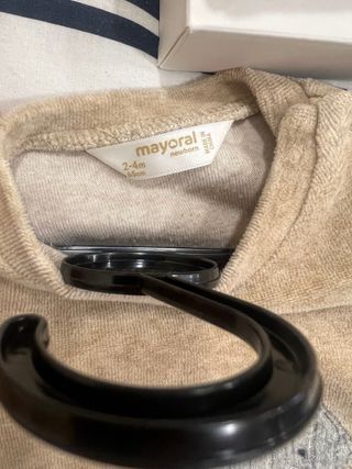 Pijama bebé con dibujo de zorros